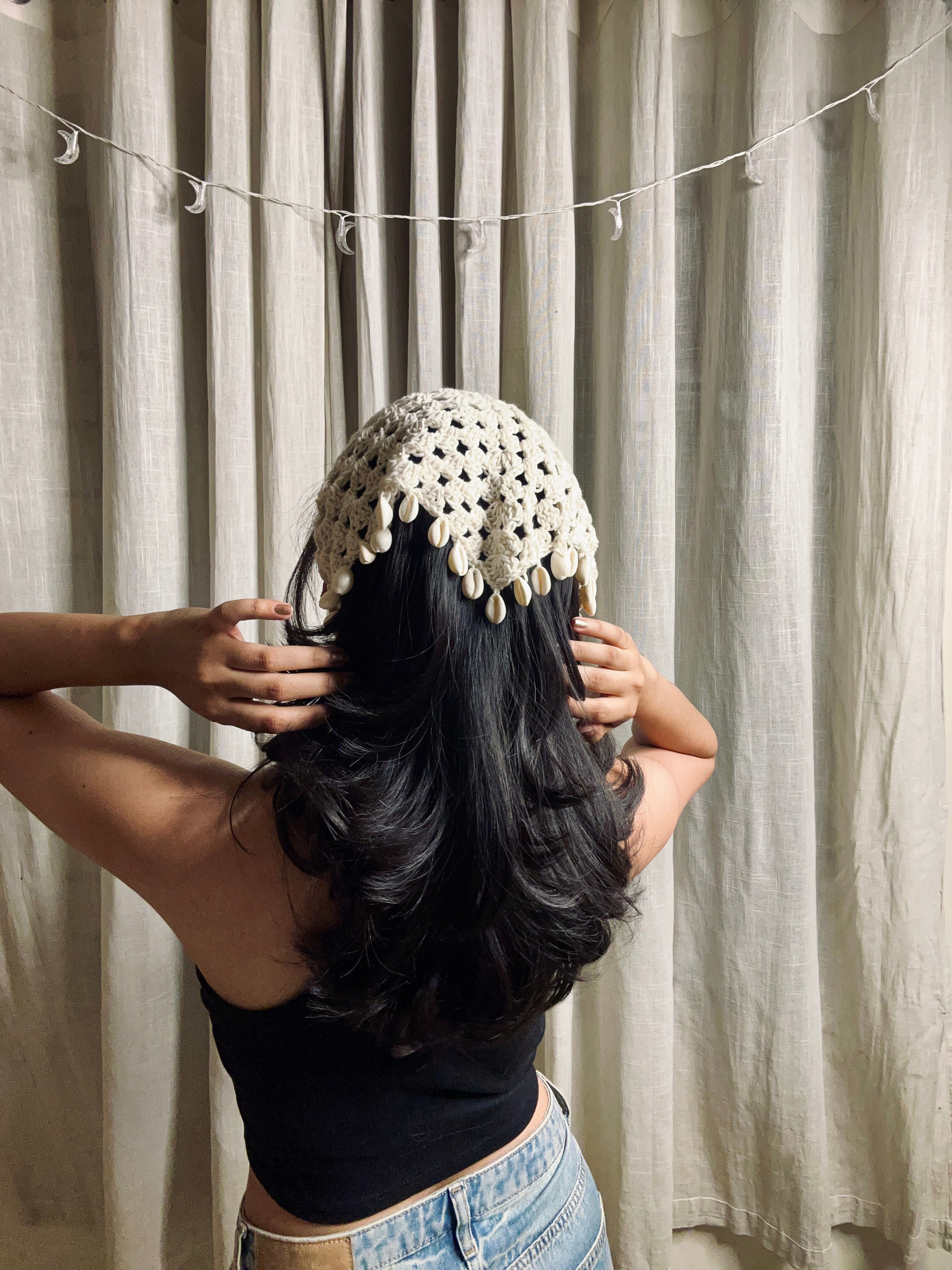 Crochet shell bandana